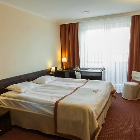Hotel Ostrawa 3*