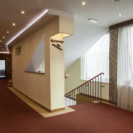 Hotel Ostrawa 3*